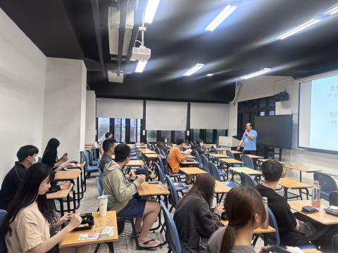 S__11042843_0.jpg